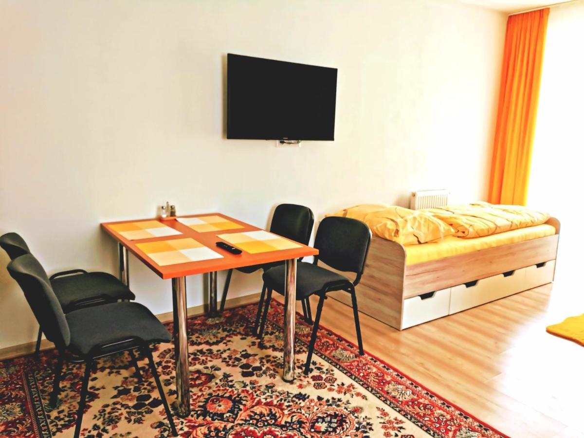 Comenius Apartments - Apartmany Na Rohu Svidnik Exteriér fotografie