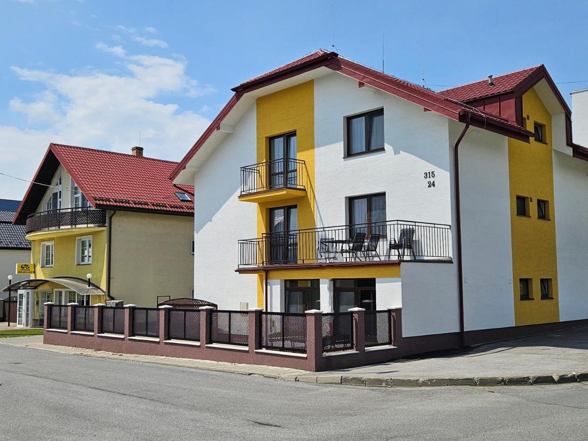 Comenius Apartments - Apartmany Na Rohu Svidnik Exteriér fotografie