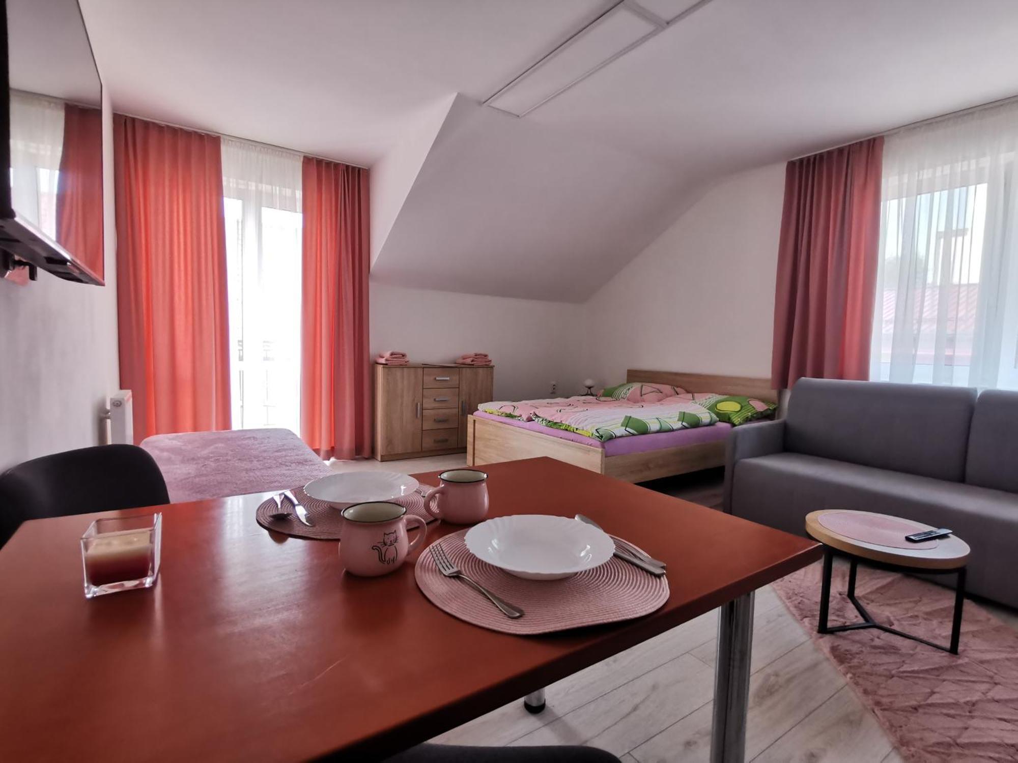 Comenius Apartments - Apartmany Na Rohu Svidnik Exteriér fotografie
